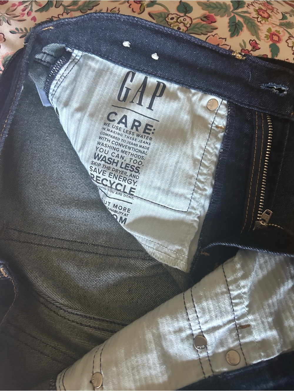 GAP Women’s Dark Blue Denim Jeans 70’s flare leg